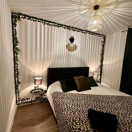 Cosy De Standing Апартаменты
