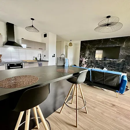 Cosy De Standing Апартаменты *